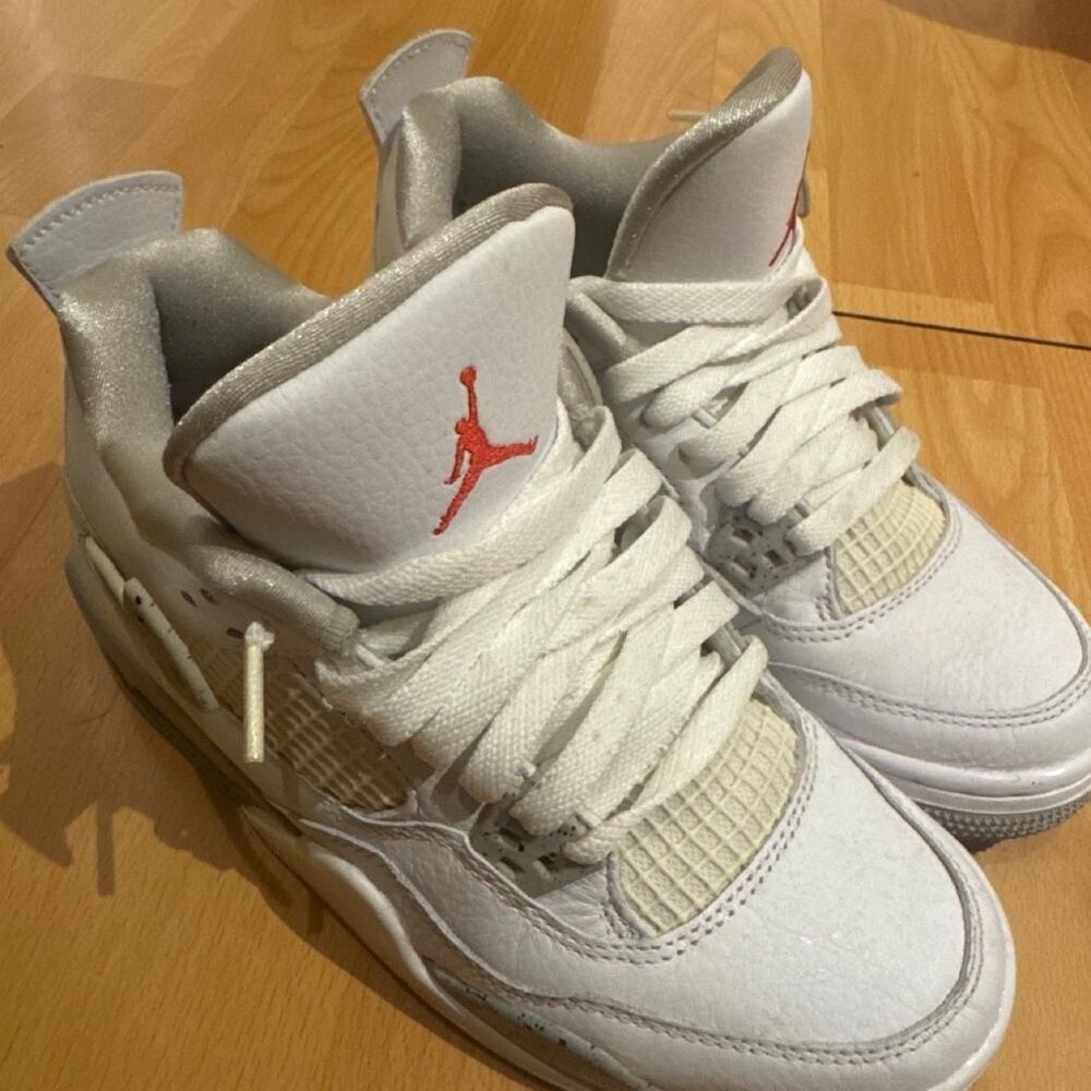 Jordan Men's White Trainers